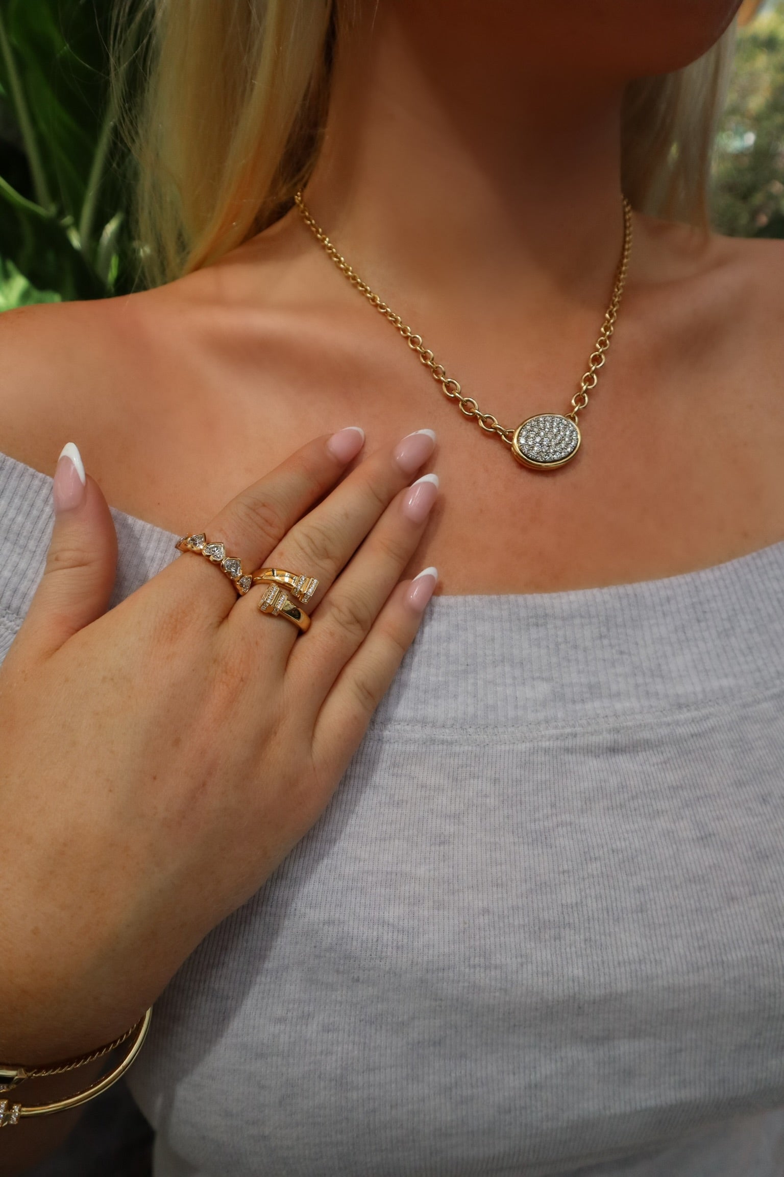 Oval Shape Pave Diamond Necklace Necklaces Curated by H