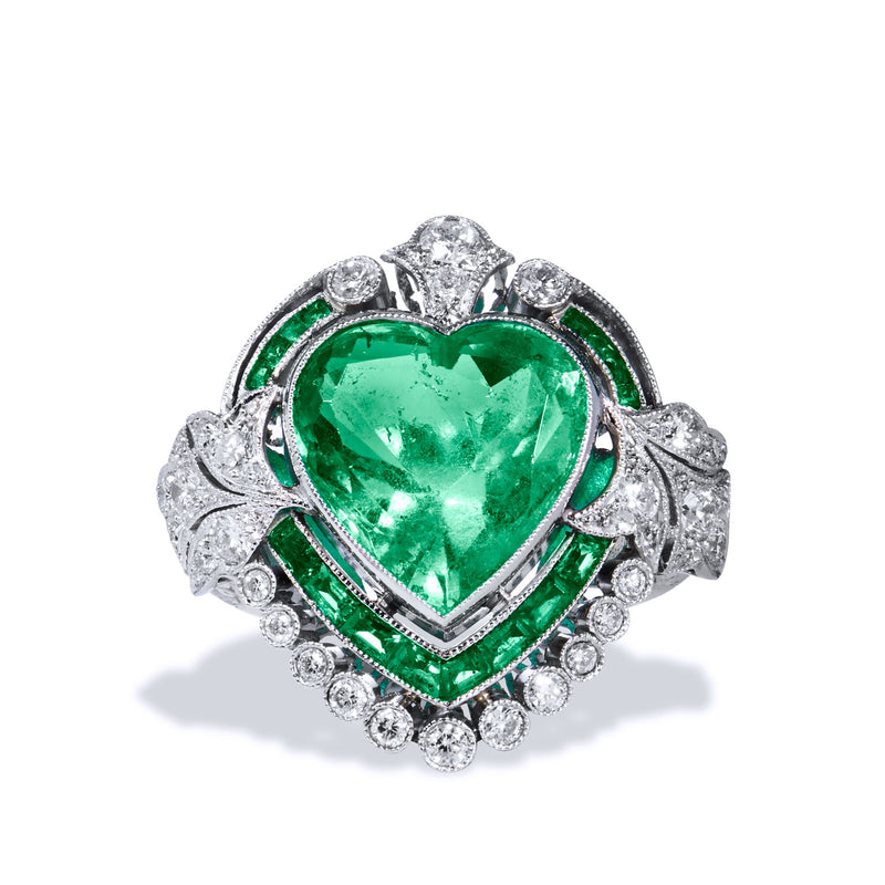 Heart Shape 5.87 Carat Colombian Emerald Ring Rings Estate & Vintage