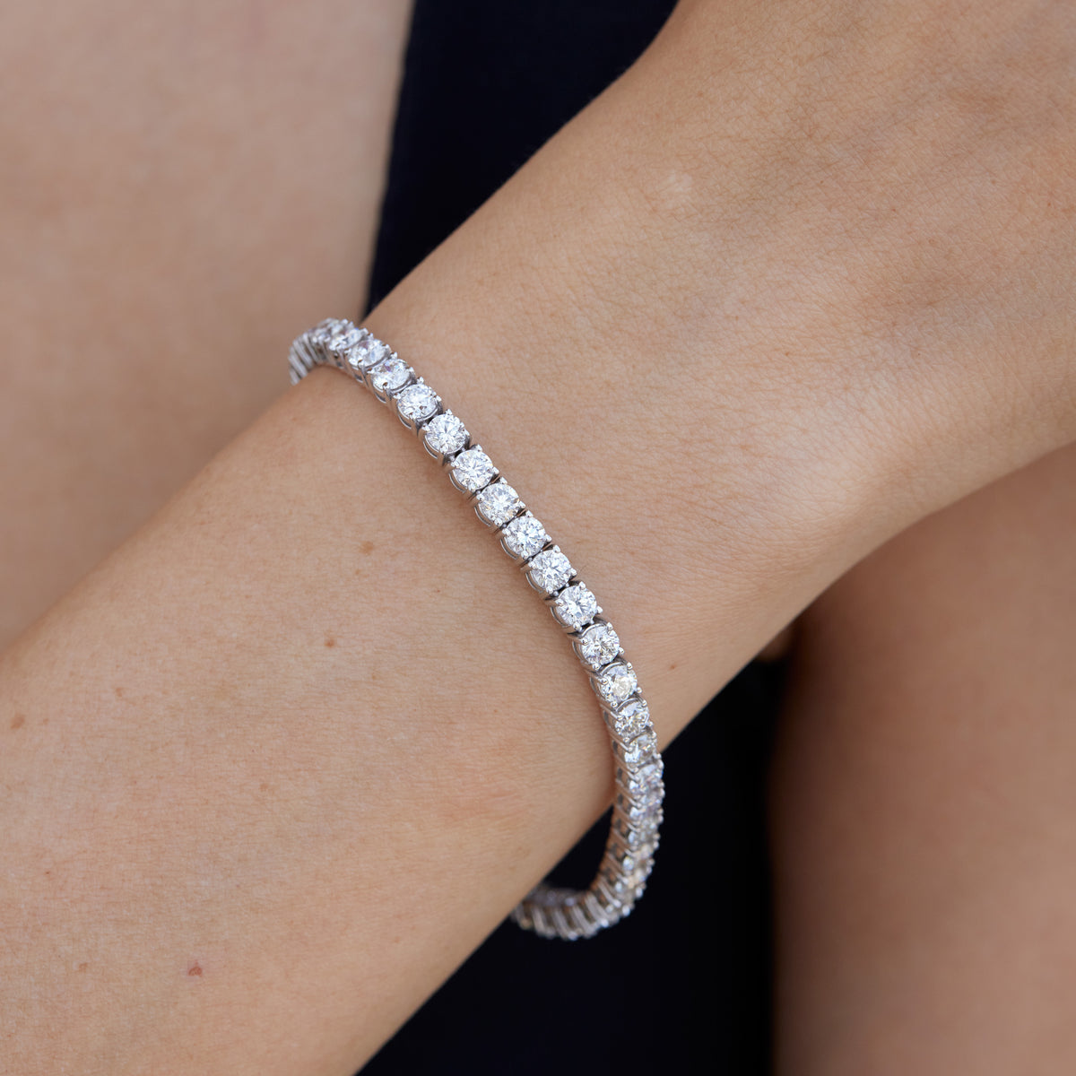 Diamond White Gold Tennis Bracelet - Alternate View 2