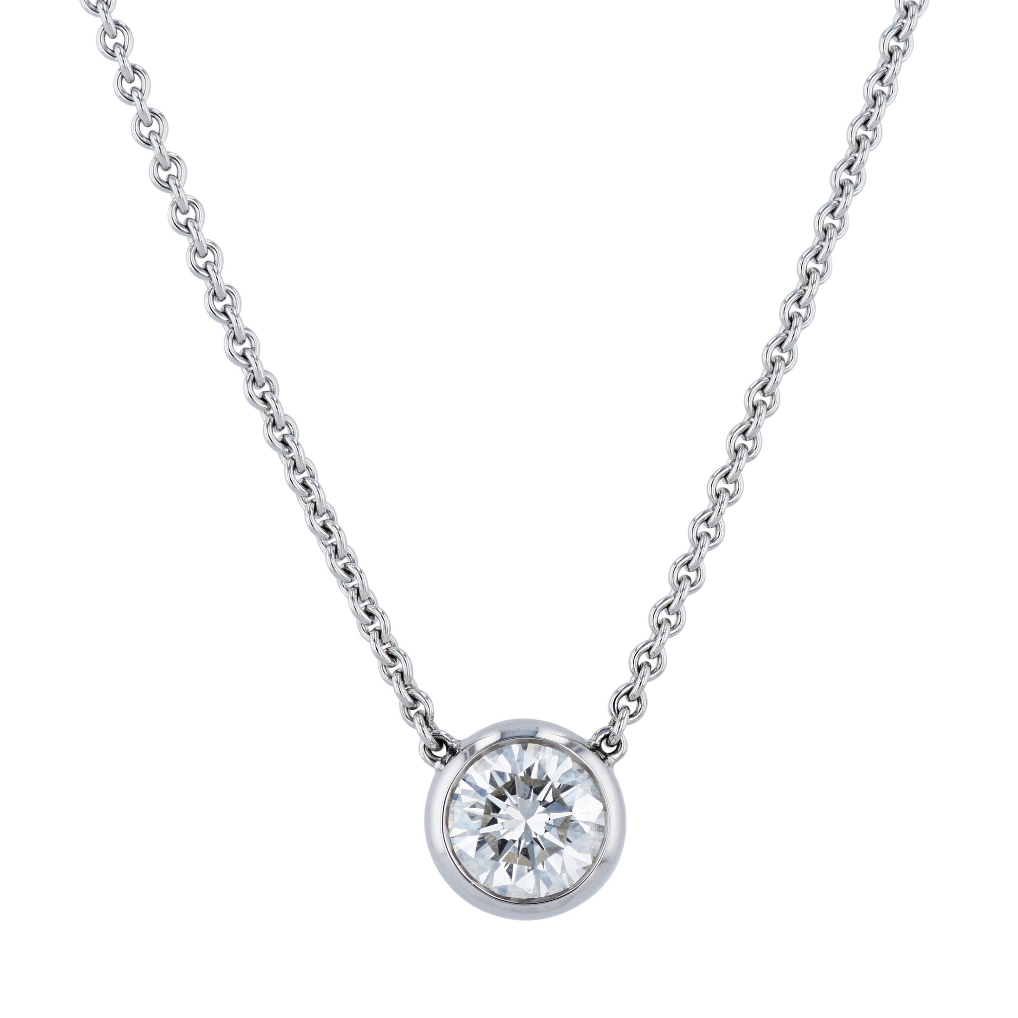 Round Diamond White Gold Pendant Necklace Necklaces H&amp;H Jewels