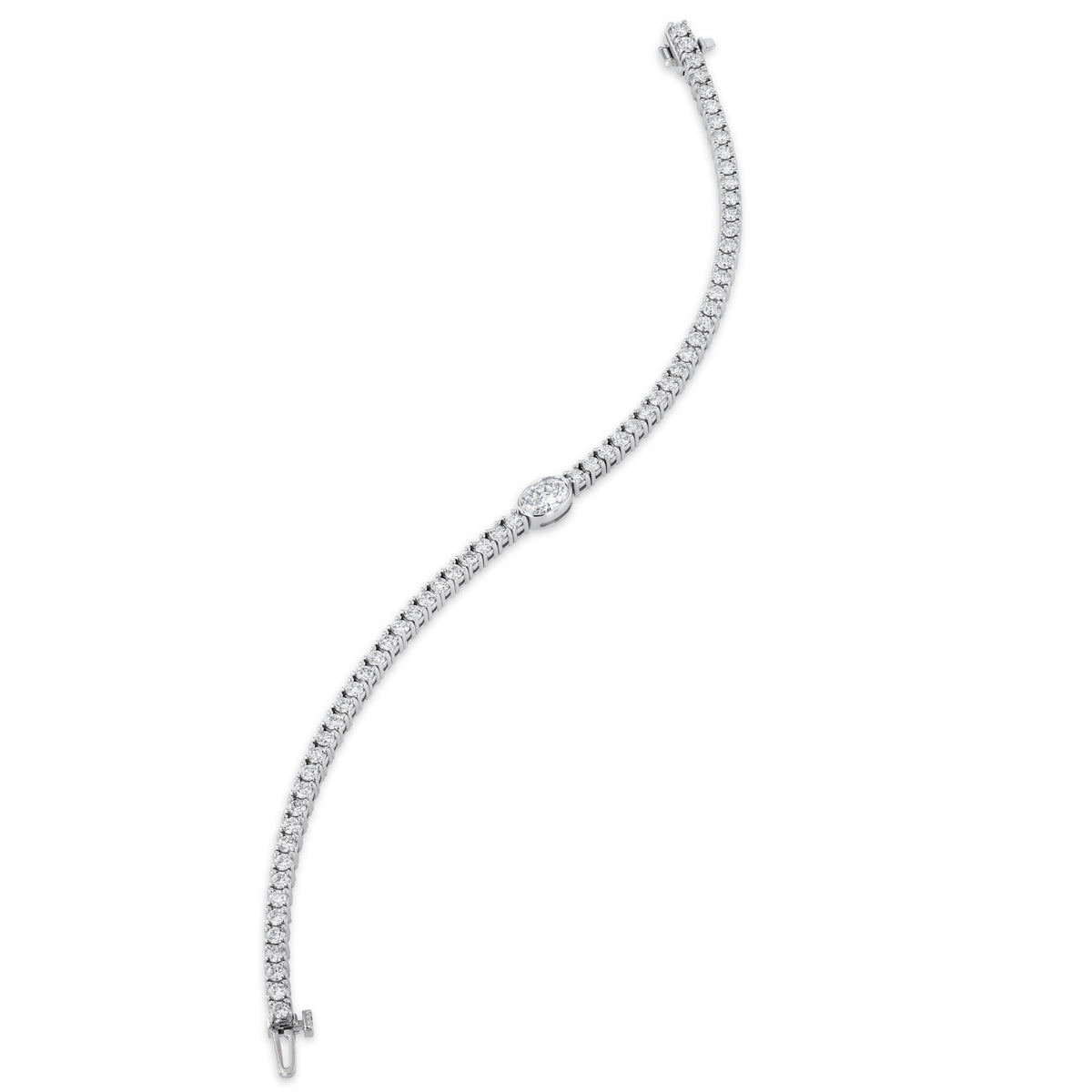 18K White Gold Oval Diamond Center Tennis Bracelet - Alternate View 2