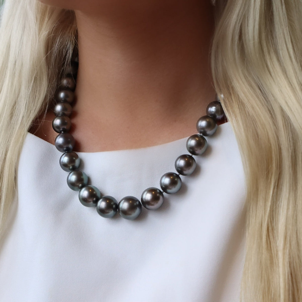 Tahitian Pearl Diamond White Gold Estate Necklace - Alternate View 2